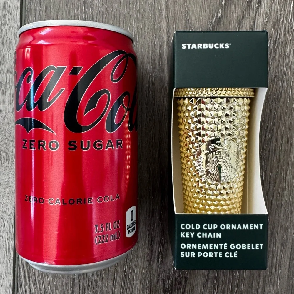New/Box Starbucks Gold Studded 2022 Holidays Cold Cup Ornament Key Chain Limited